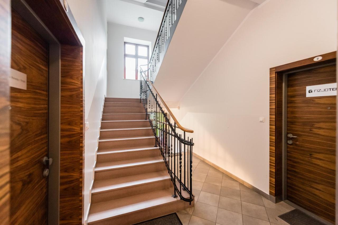 Green Garden Podgorze Apartment Wawelofts Krakow Bagian luar foto